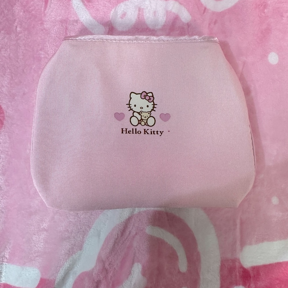 Vintage Rare Hello Kitty Pink Pouch Bag